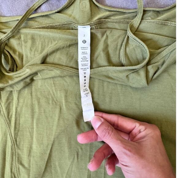 Lululemon Modal-Silk Yoga Tank Top Bronze Green Size 2 - Picture 3 of 5